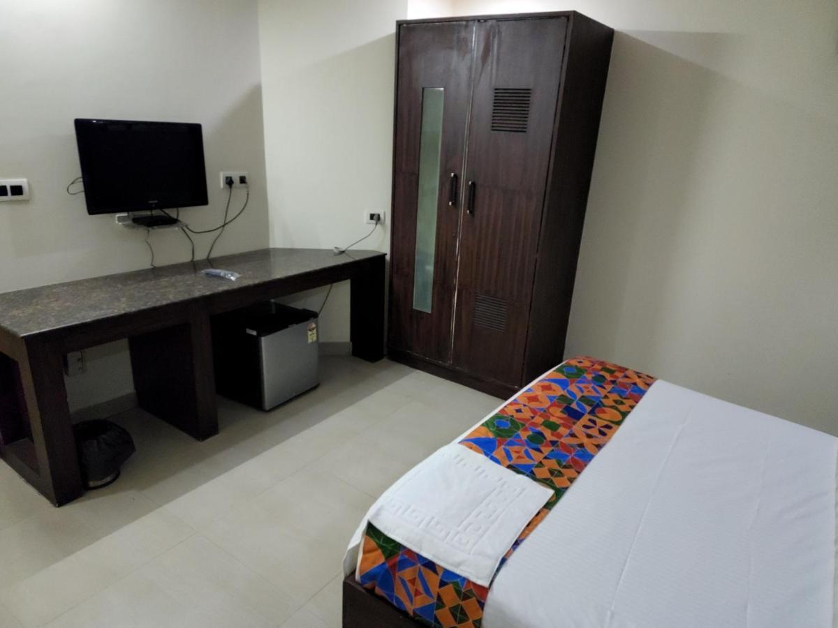 Westernsuites Hotel / Spa Bangalore Eksteriør billede